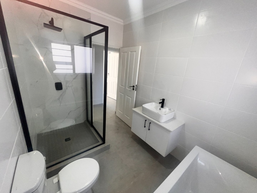 3 Bedroom Property for Sale in Fountains Estate Eastern Cape